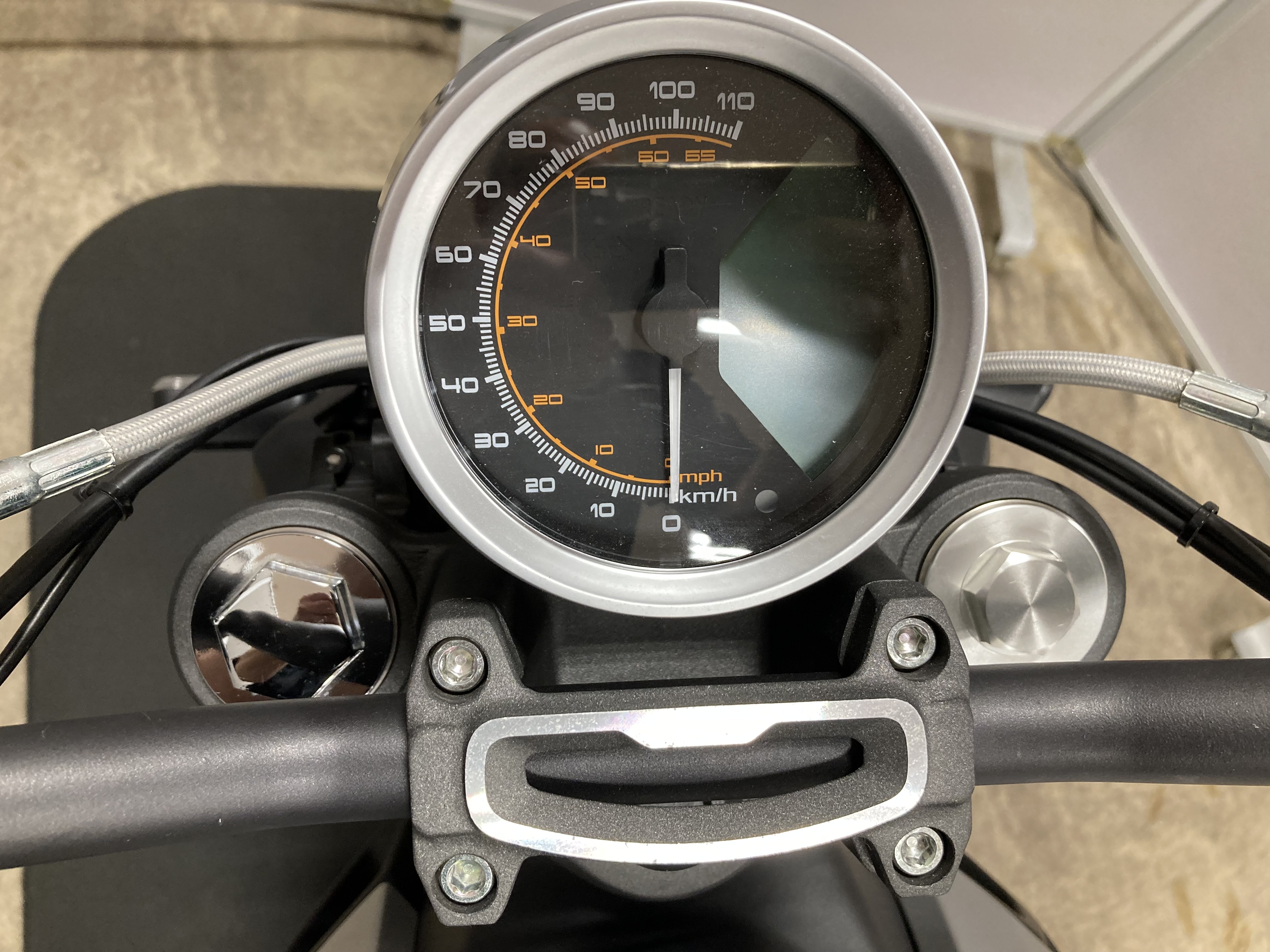 ご成約済み】認定中古車両 SUPER SOCO TCmax アロイ仕様 2020年式