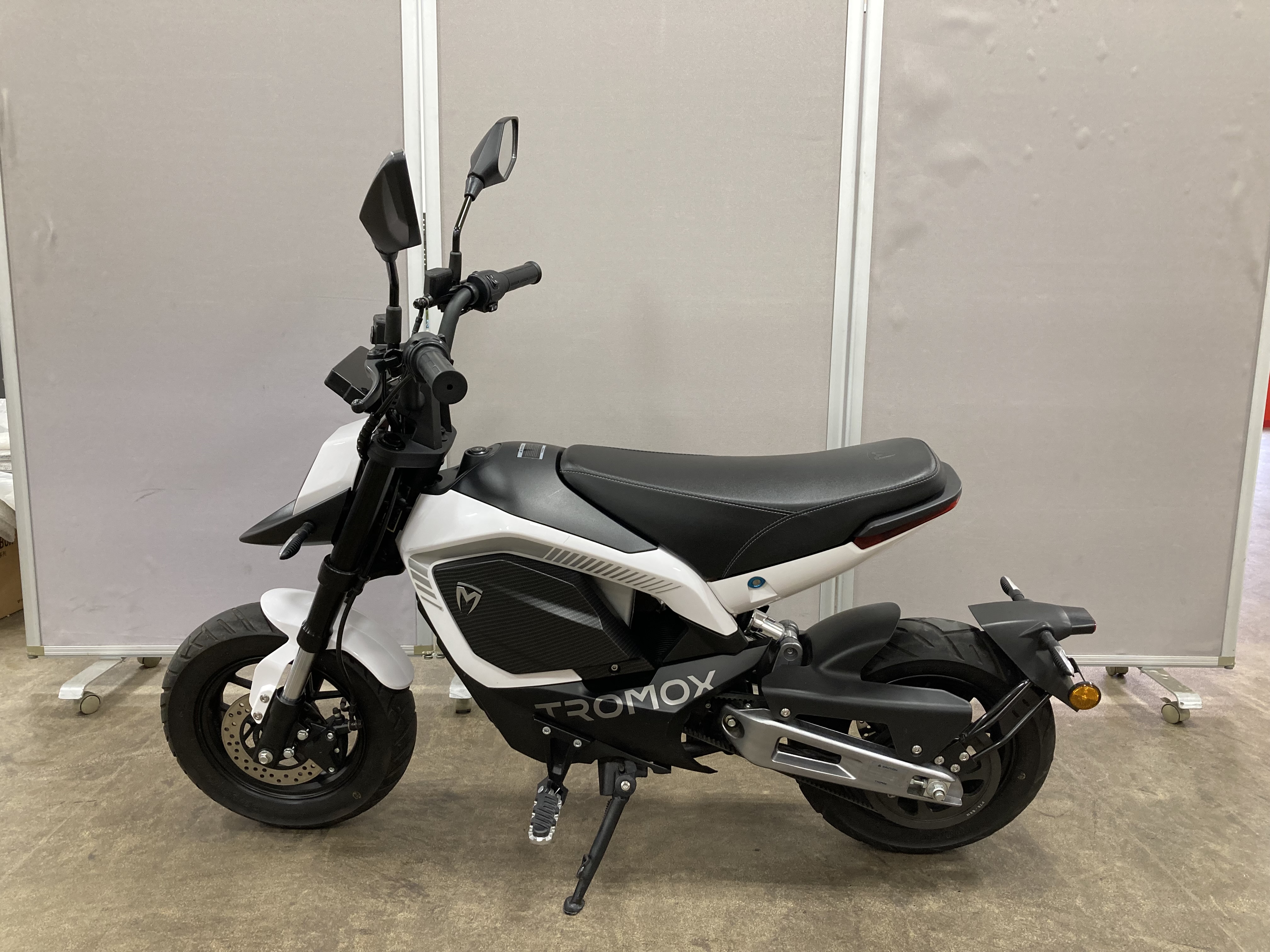 XEAM TROMOX MINO フリーダムホワイト 2021年式