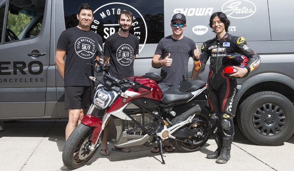 岸本ヨシヒロ氏とSR/F